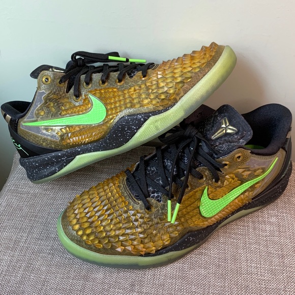 Kobe 8 GS ‘Christmas Snakeskin’ - Picture 5 of 10